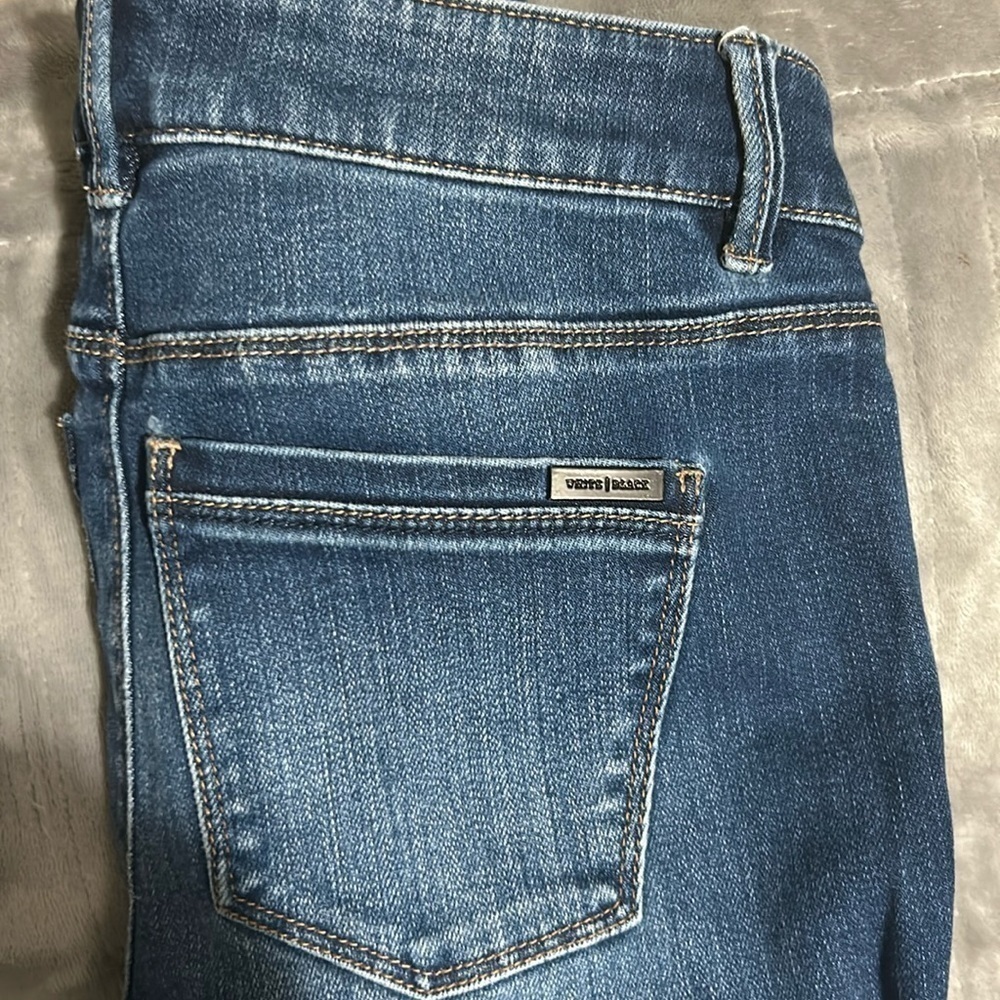 White House Black Market Women’s Jeans - Picture 3 of 4